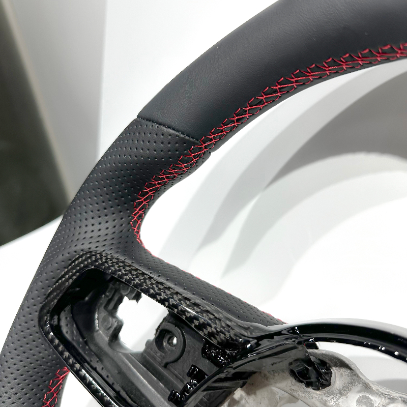 Black Carbon Fiber Trim Cover  – Steering Wheel Cover recenzja i cena